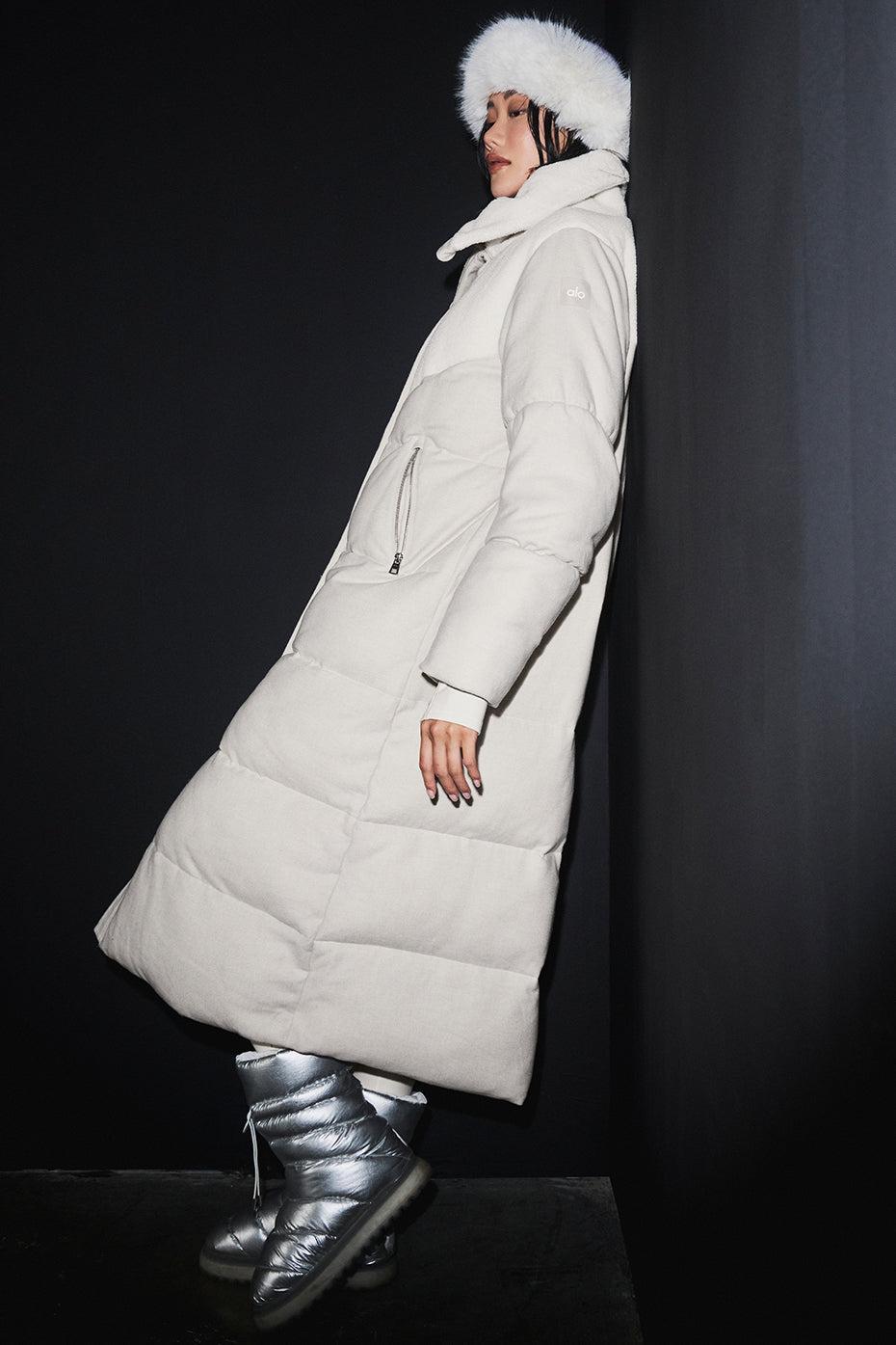 Snowfall Puffer Coat - White Oak Product Image