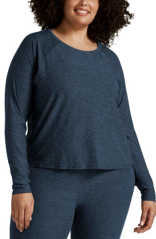 Beyond Yoga Featherweight Daydreamer Pullover Product Image