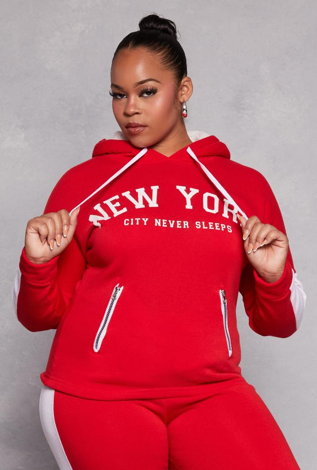 Womens Plus Size New York City Never Sleeps Pullover Hoodie Product Image