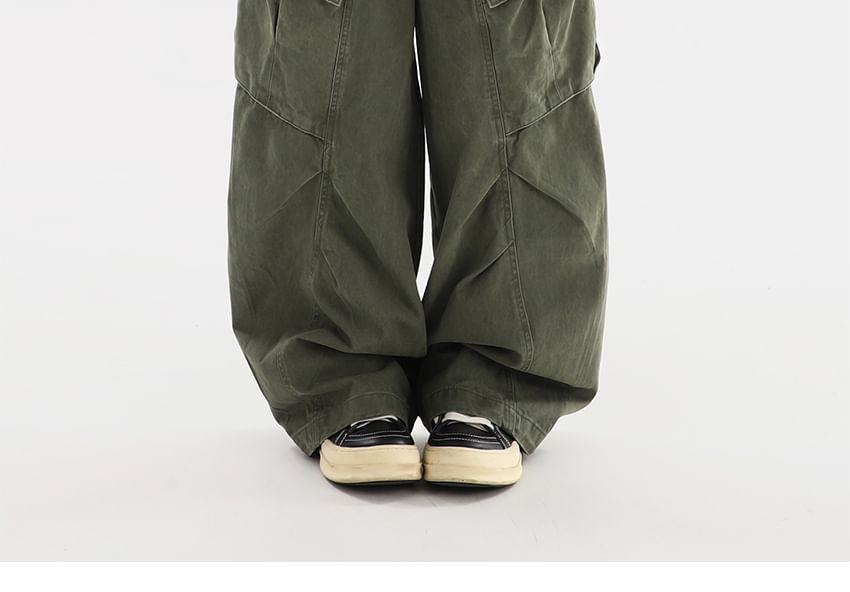 Mid Rise Plain Wide Leg Cargo Pants Product Image