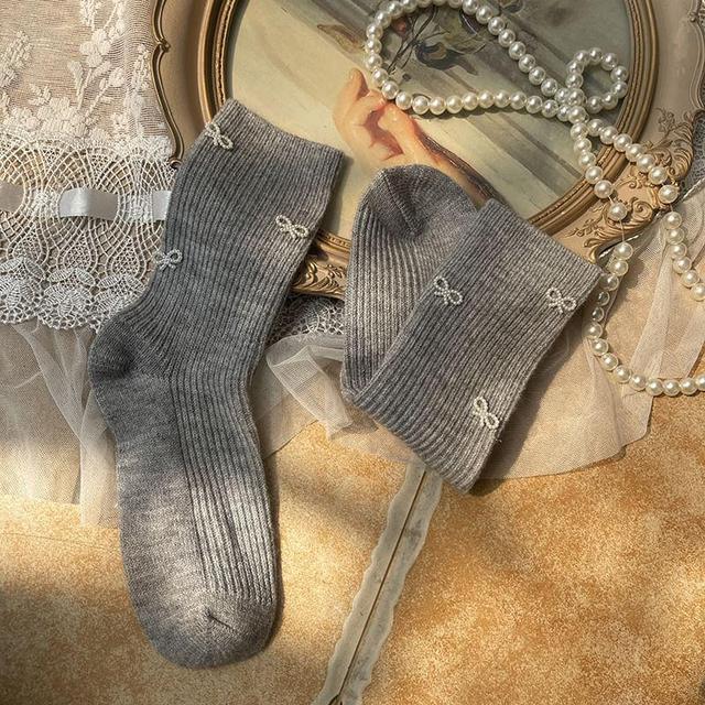 Bow Faux Pearl Ribbed Socks Product Image