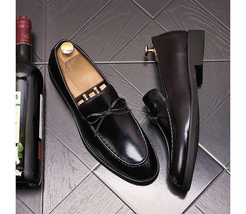 Bow Loafers Product Image