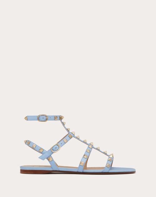 ROCKSTUD FLAT CALFSKIN SANDAL WITH STRAPS Product Image