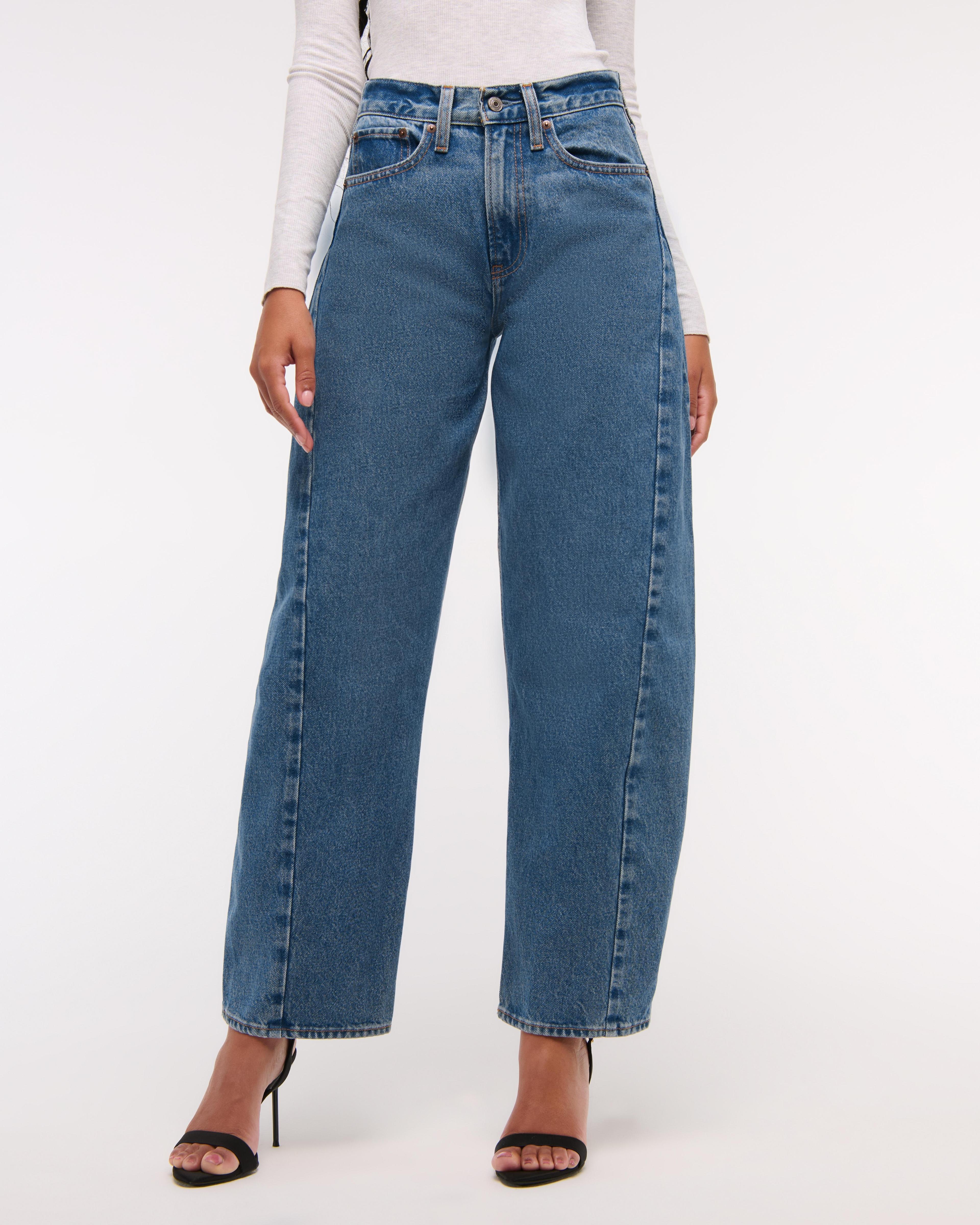 Curve Love Mid Rise Barrel Jean Product Image