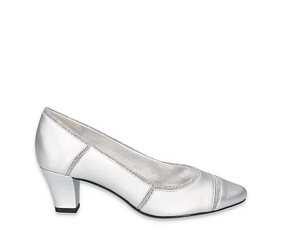 Easy Street Datia Womens Pumps Product Image