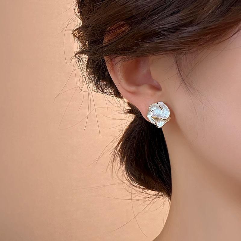 Flower Alloy Stud Earring Product Image