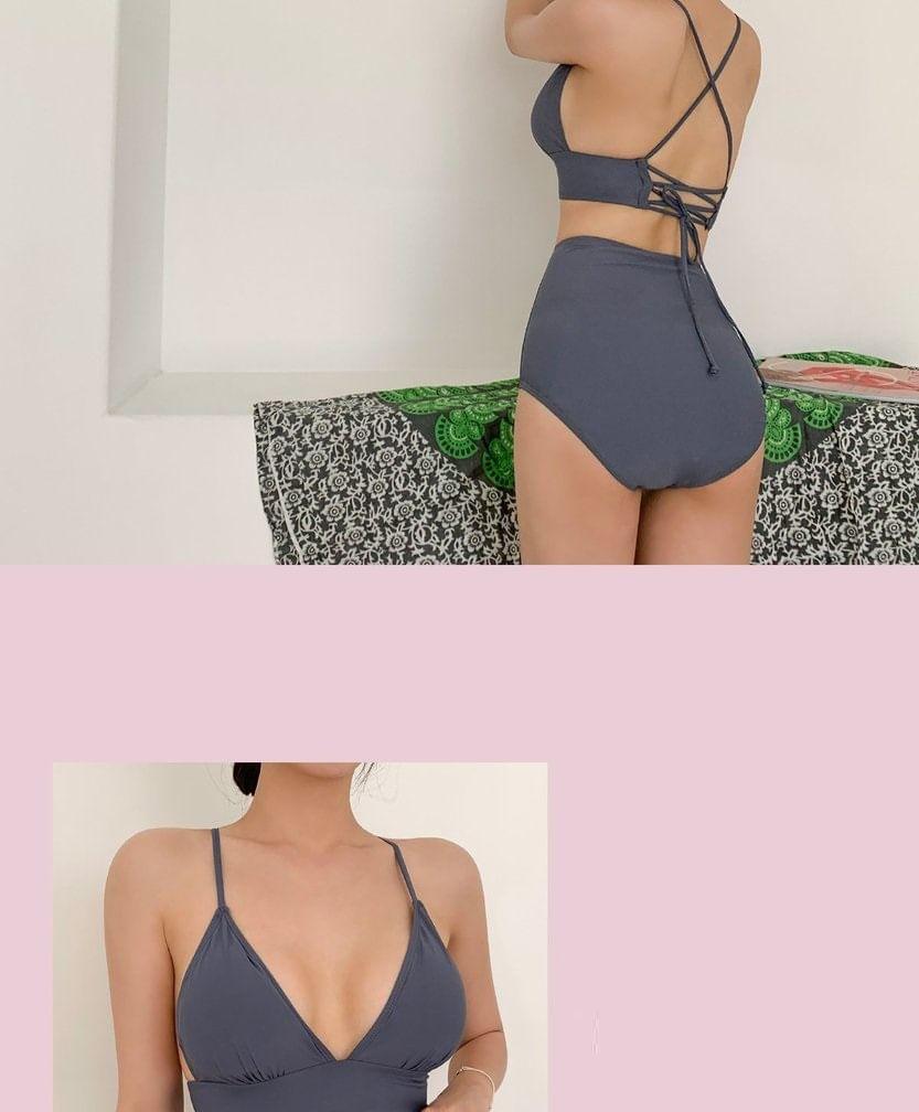 Set: Plain Bikini Top + Bottom Product Image