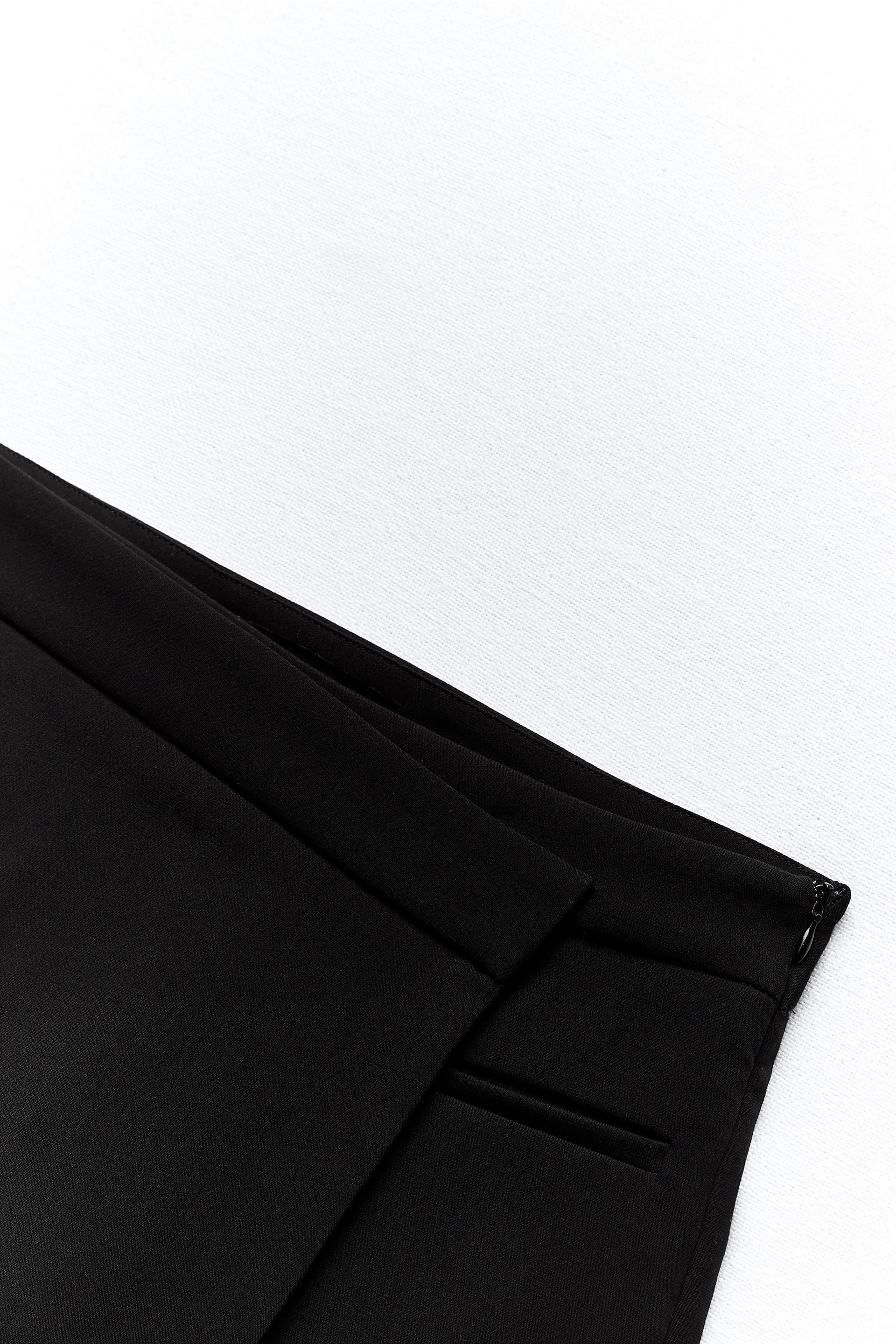 ASYMMETRIC SKORT Product Image