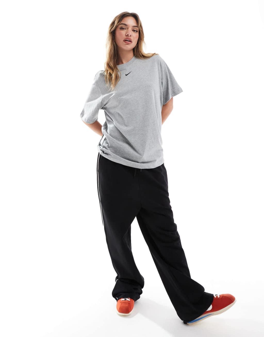 Nike Essential oversized T-shirt in gray Product Image