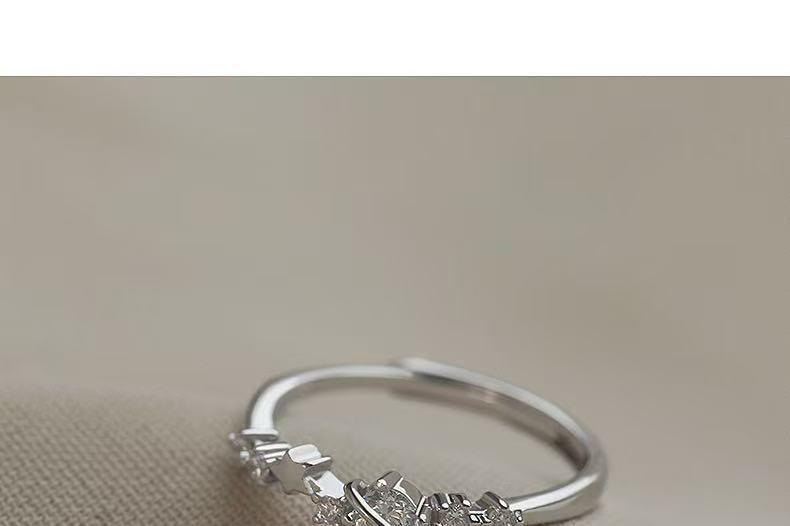 925 Sterling Silver Plant Star Ring Product Image