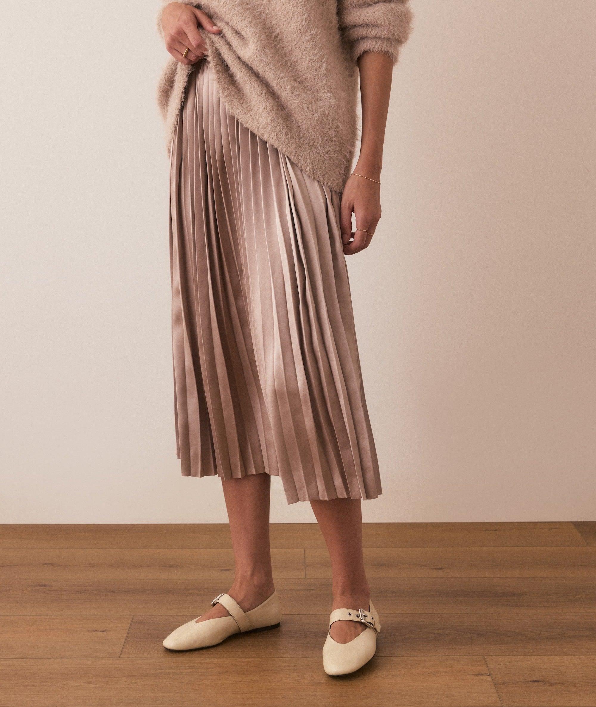 Chelsea Pleated Midi Skirt Product Image