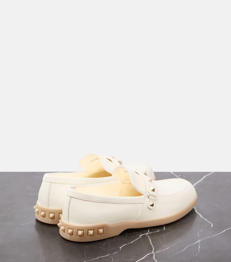 VALENTINO GARAVANI Valentino Leather Loafer In White Product Image