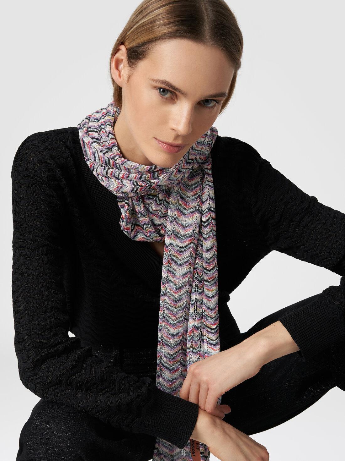 Scarf in viscose and cotton with zigzag pattern Multicoloured | Missoni Product Image