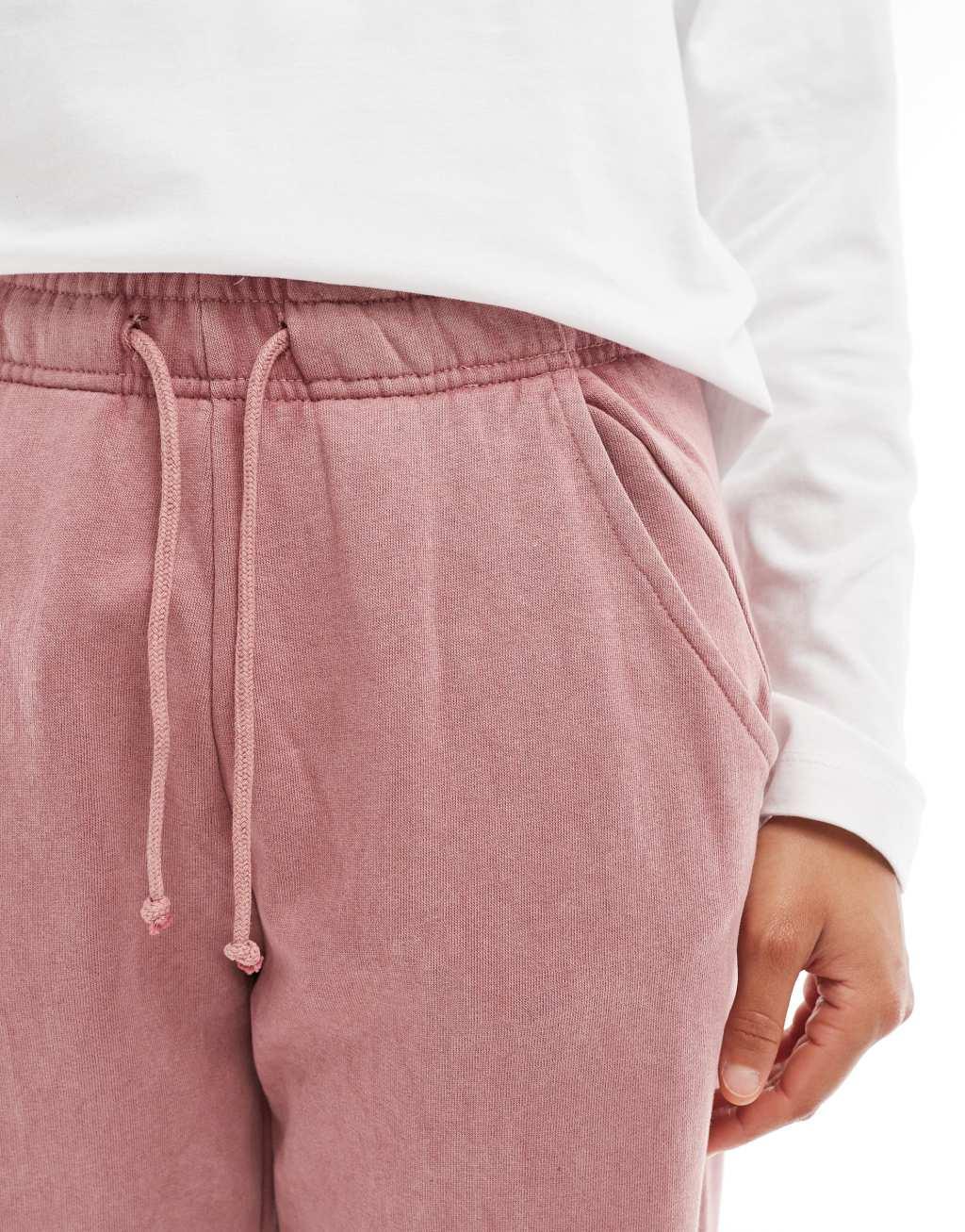 Pull&Bear wide leg sweatpants in washed pink Product Image