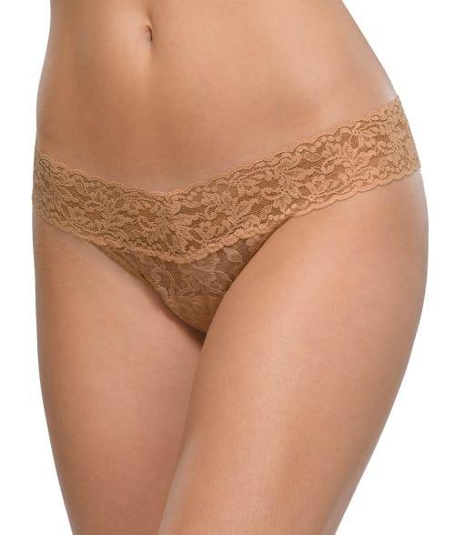 Signature Lace Low-Rise Thong Product Image