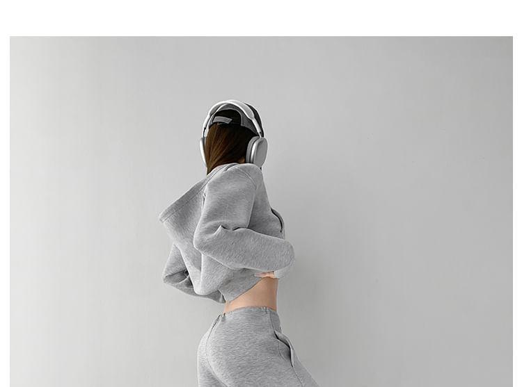 Cropped Hooded Pullover Jacket / Low-Waist Straight-Cut Sweatpants Product Image