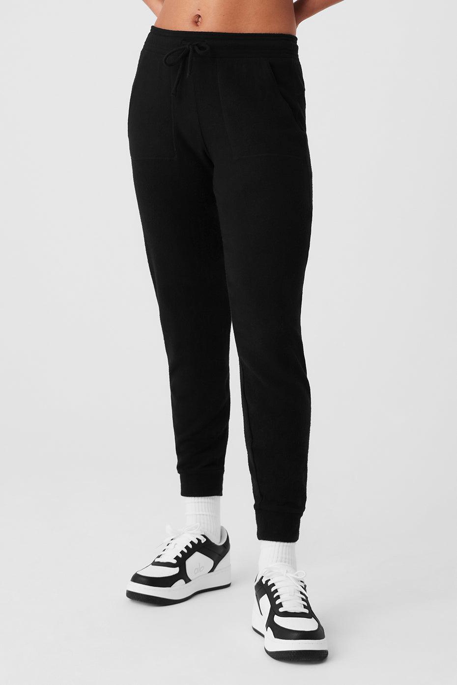 Soho Sweatpant | Alo Yoga Product Image