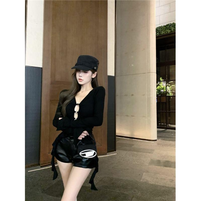 Long Sleeve V-Neck Plain Buckled Ruffle Trim T-Shirt Product Image