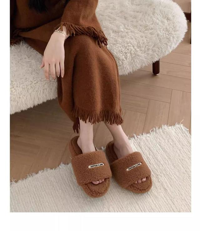 Lettering Fluffy Slippers Product Image