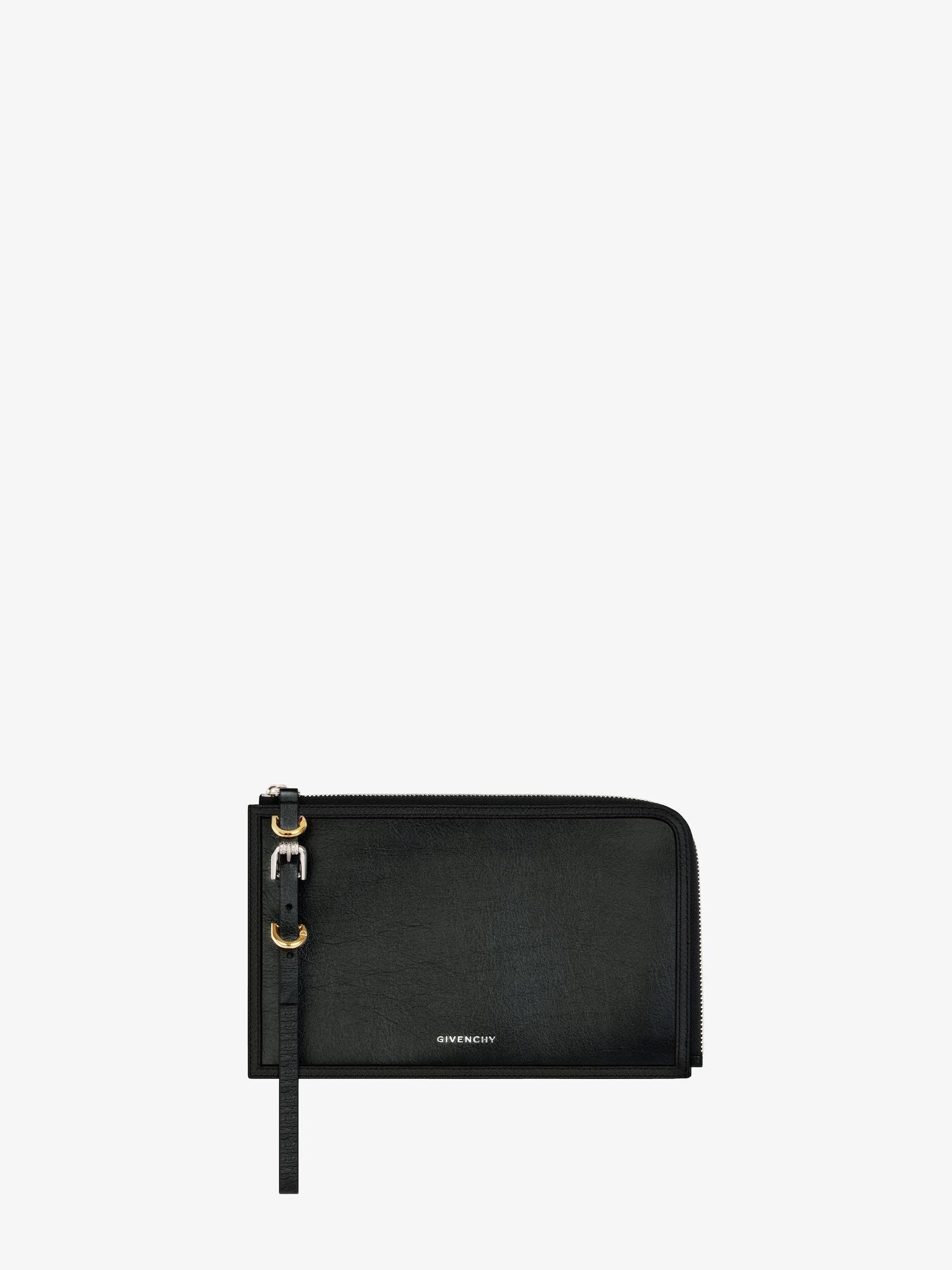 Voyou pouch in leather Product Image