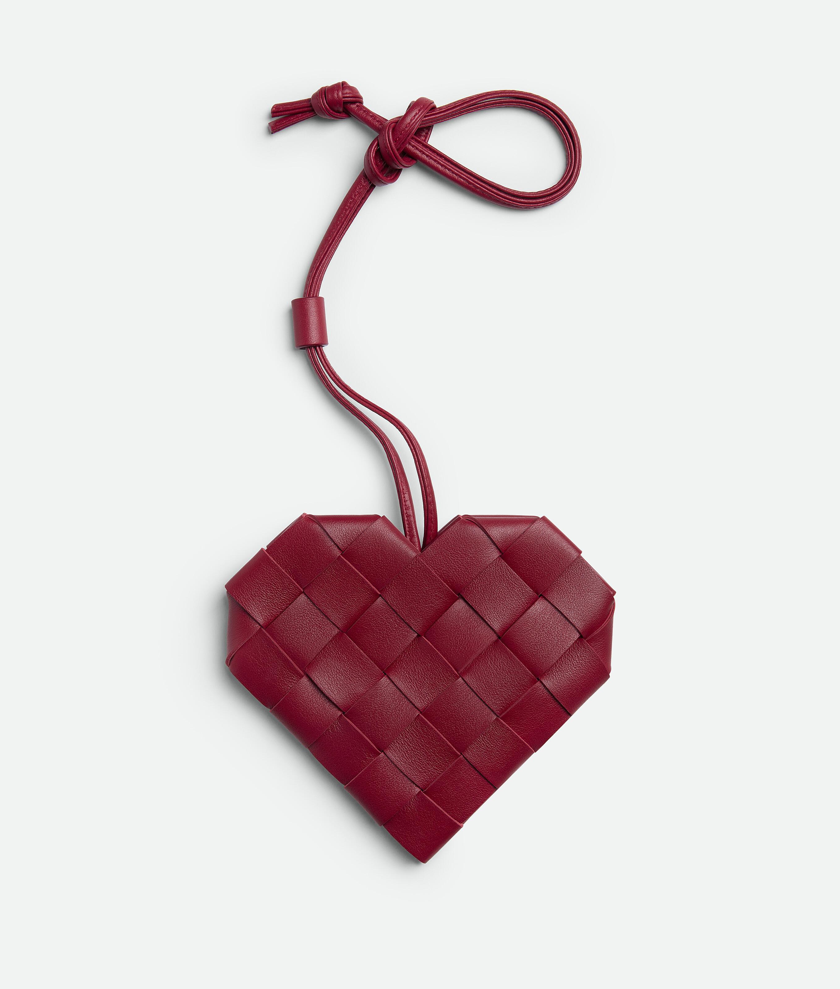 Intreccio Heart Pouch in Dark red Product Image