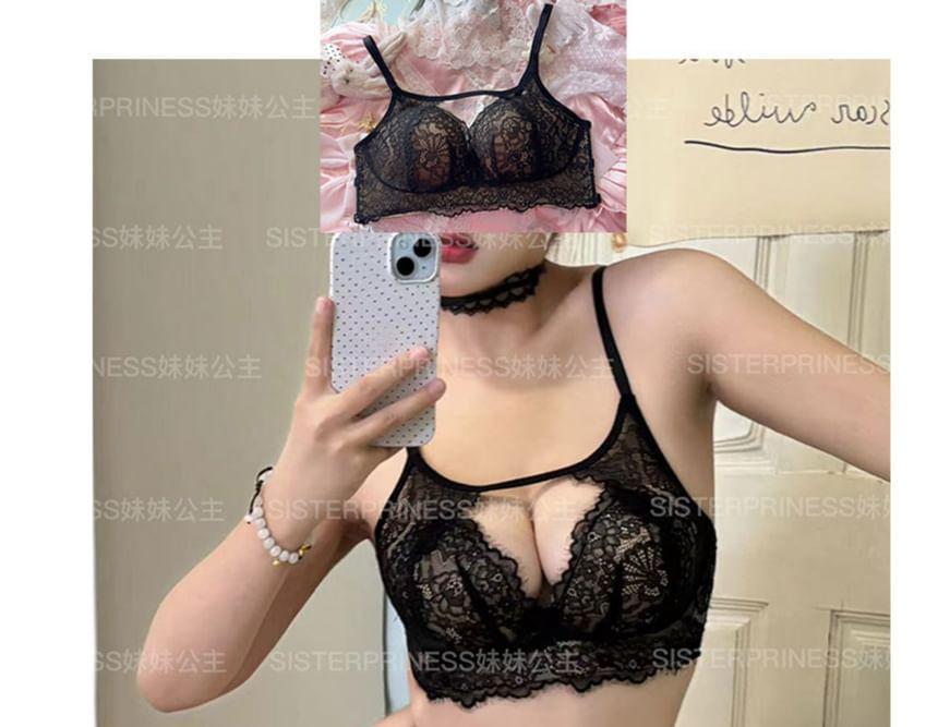 Set: Lace Bra Top + Panties Product Image