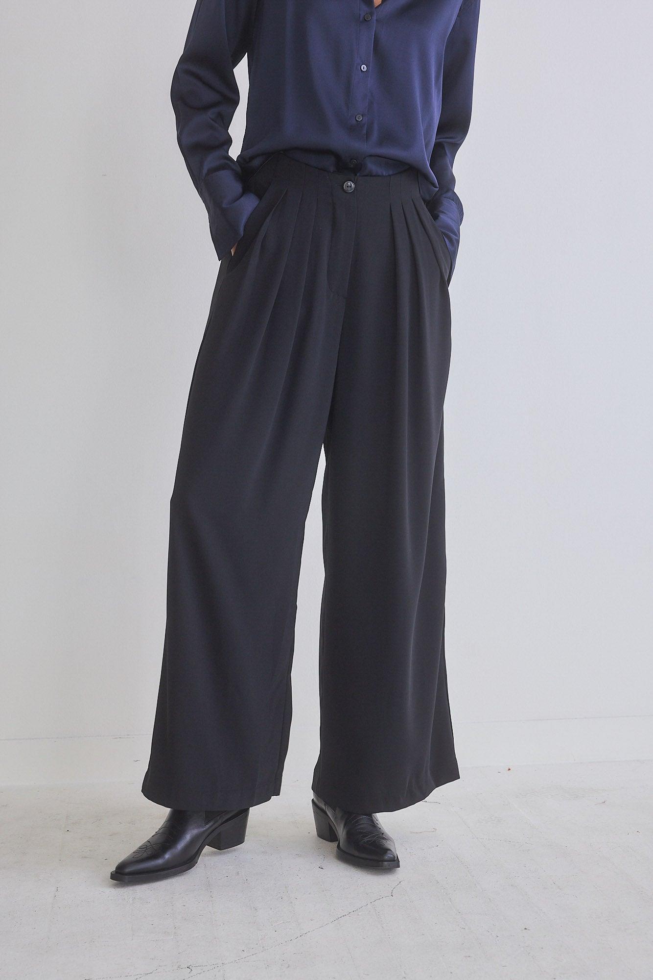 The Wide Leg Trouser Product Image