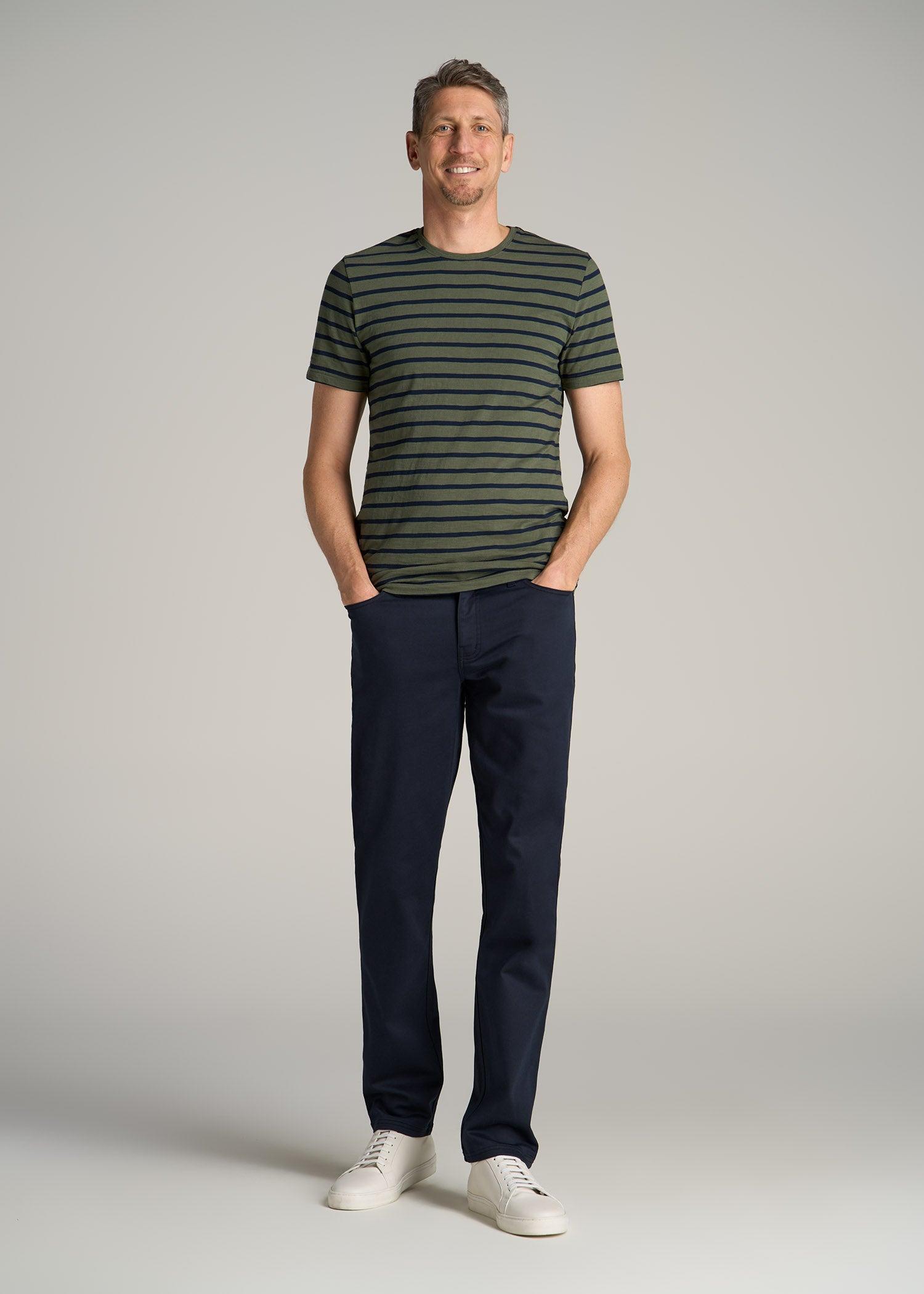 Everyday Comfort 5-Pocket TAPERED-FIT Pant for Tall Men in True Navy Product Image