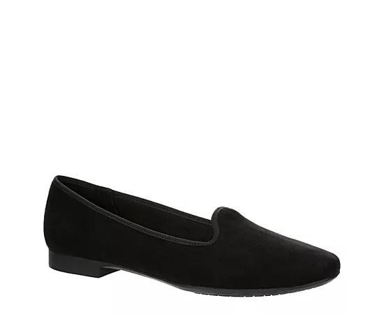 Xappeal Womens Mallory Loafer Product Image