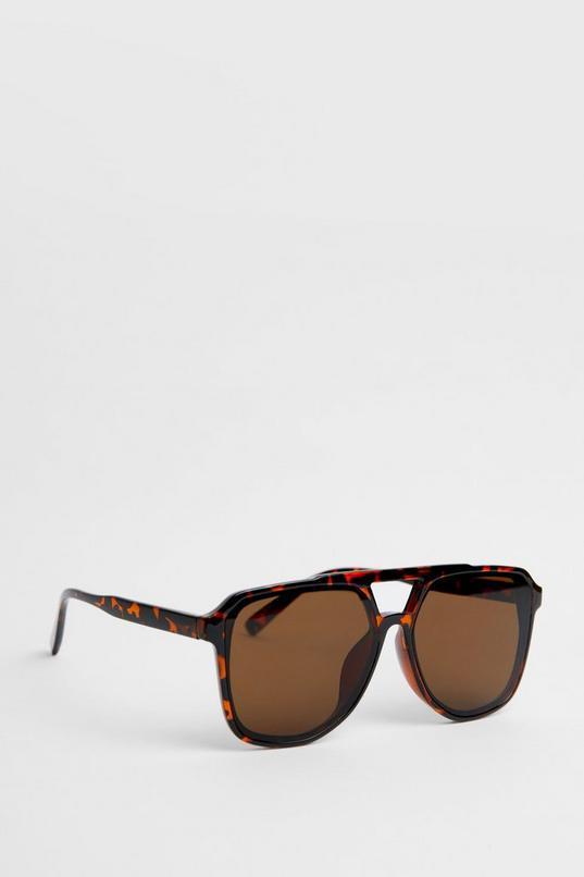 Tortoiseshell Aviator Coloured Lens Sunglasses product image