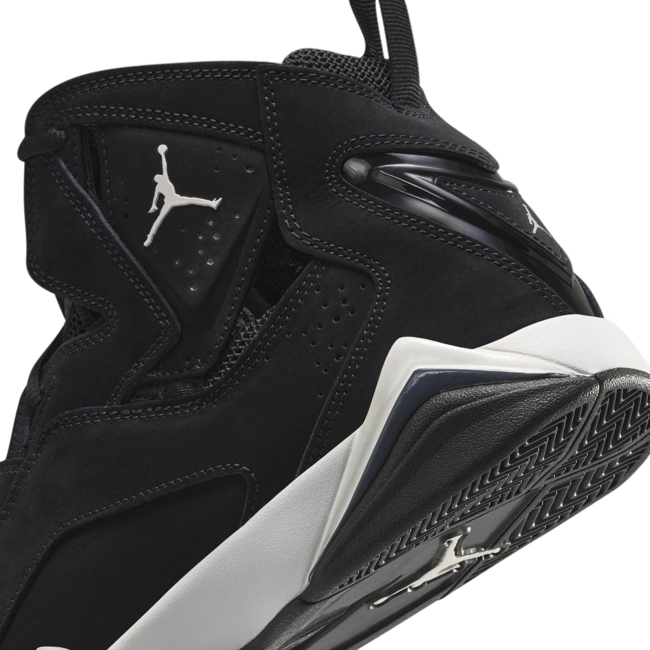 Men's Jordan True Flight Shoes Product Image