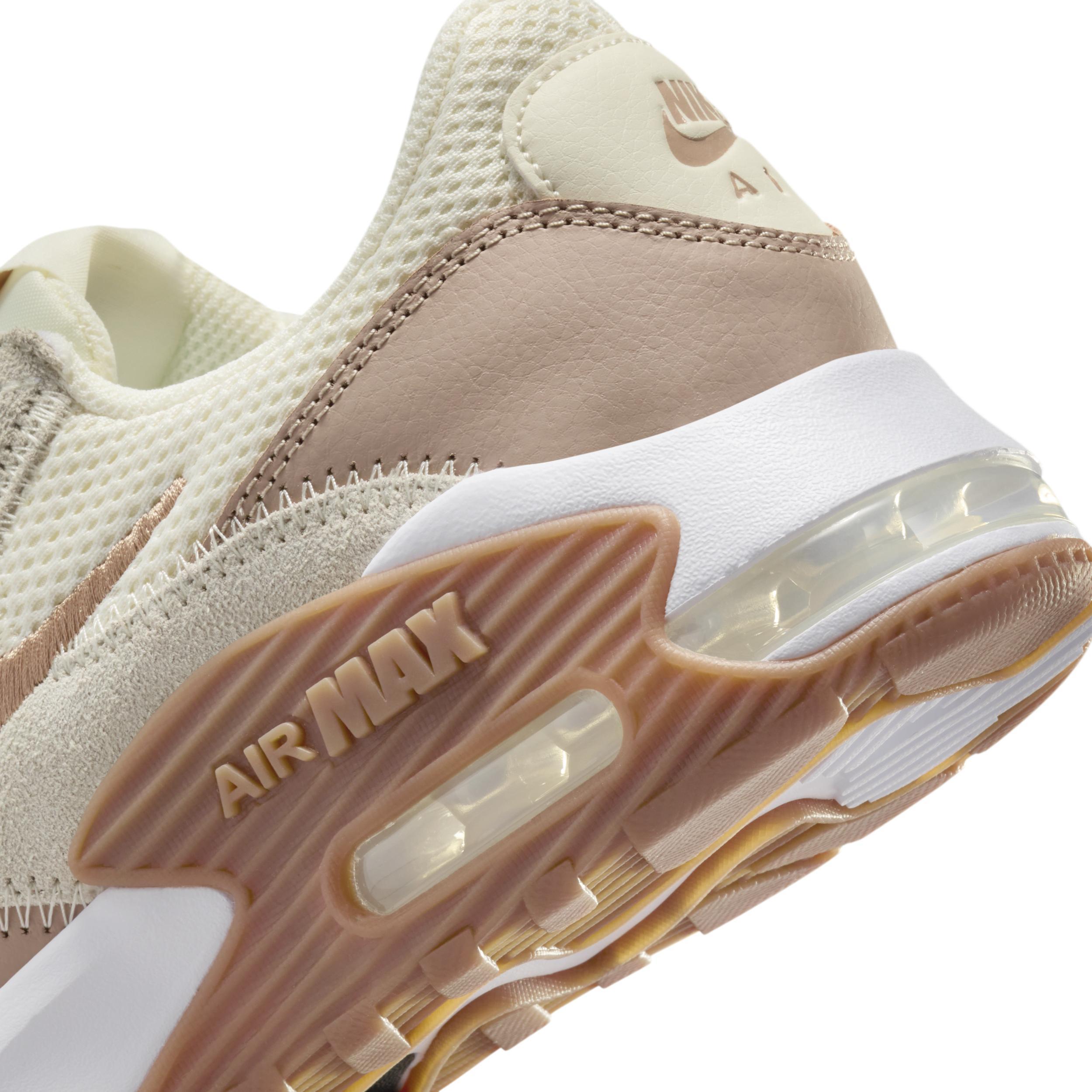 Nike Women's Air Max Excee Shoes Product Image