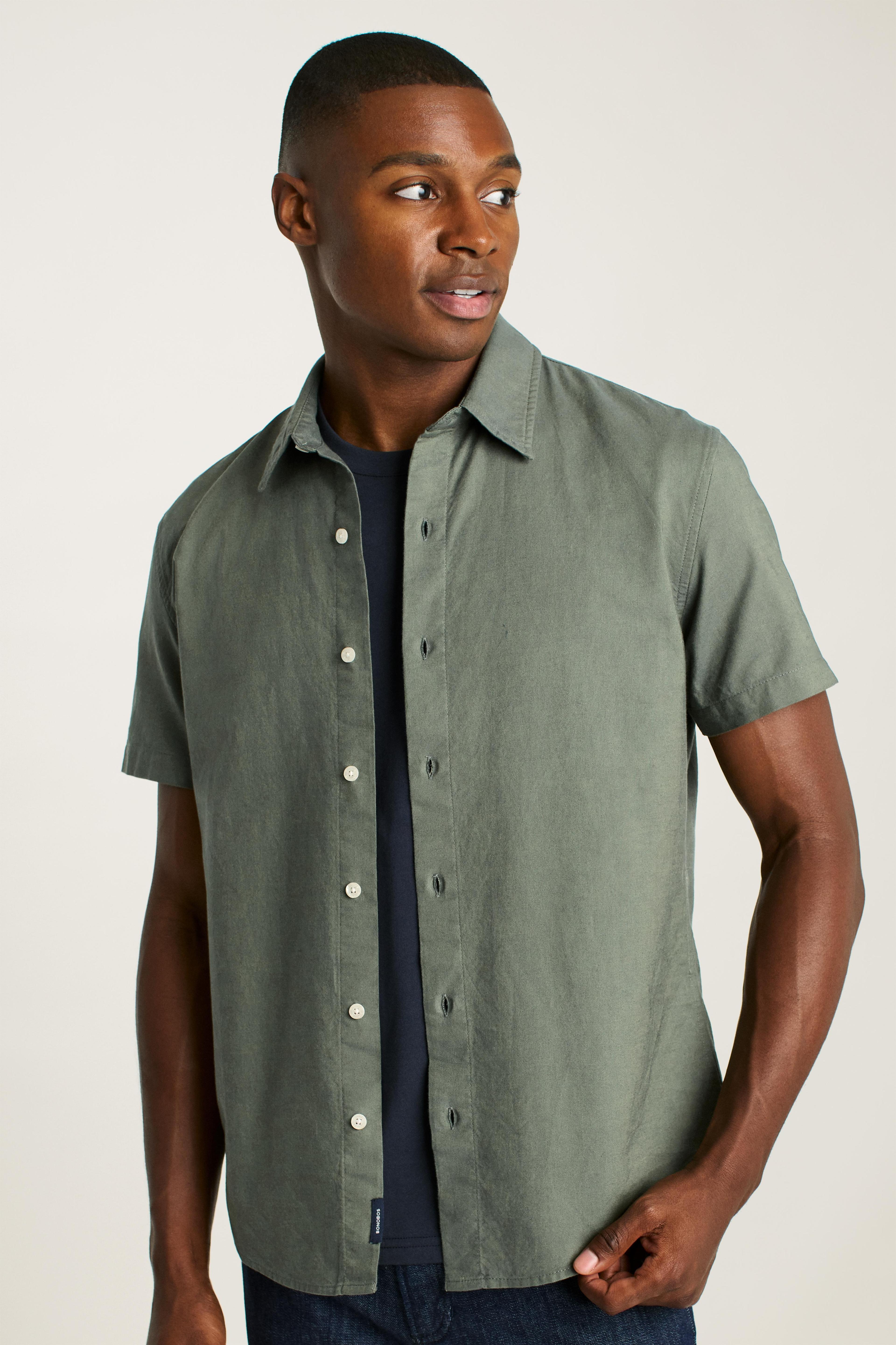 Riviera Short Sleeve Shirt Product Image