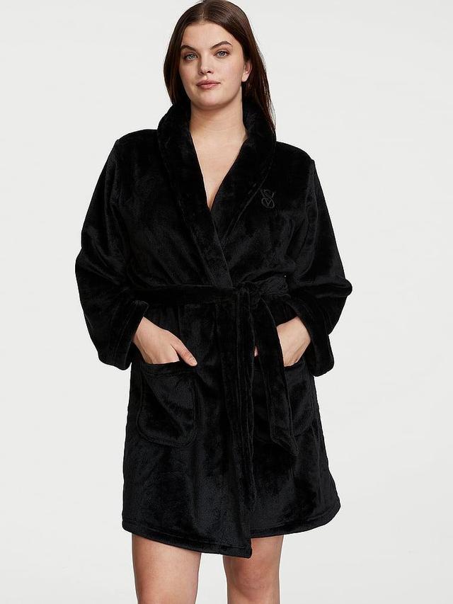 Short Cozy Robe Product Image