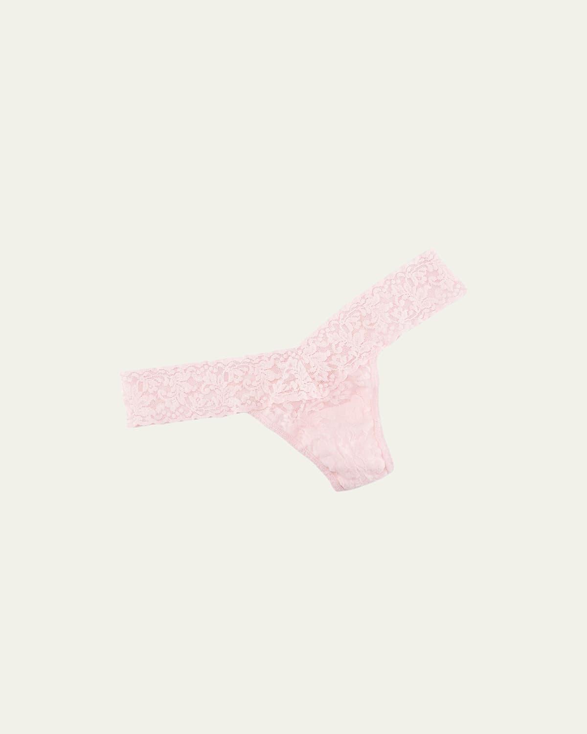 Signature Lace Low-Rise Thong Product Image