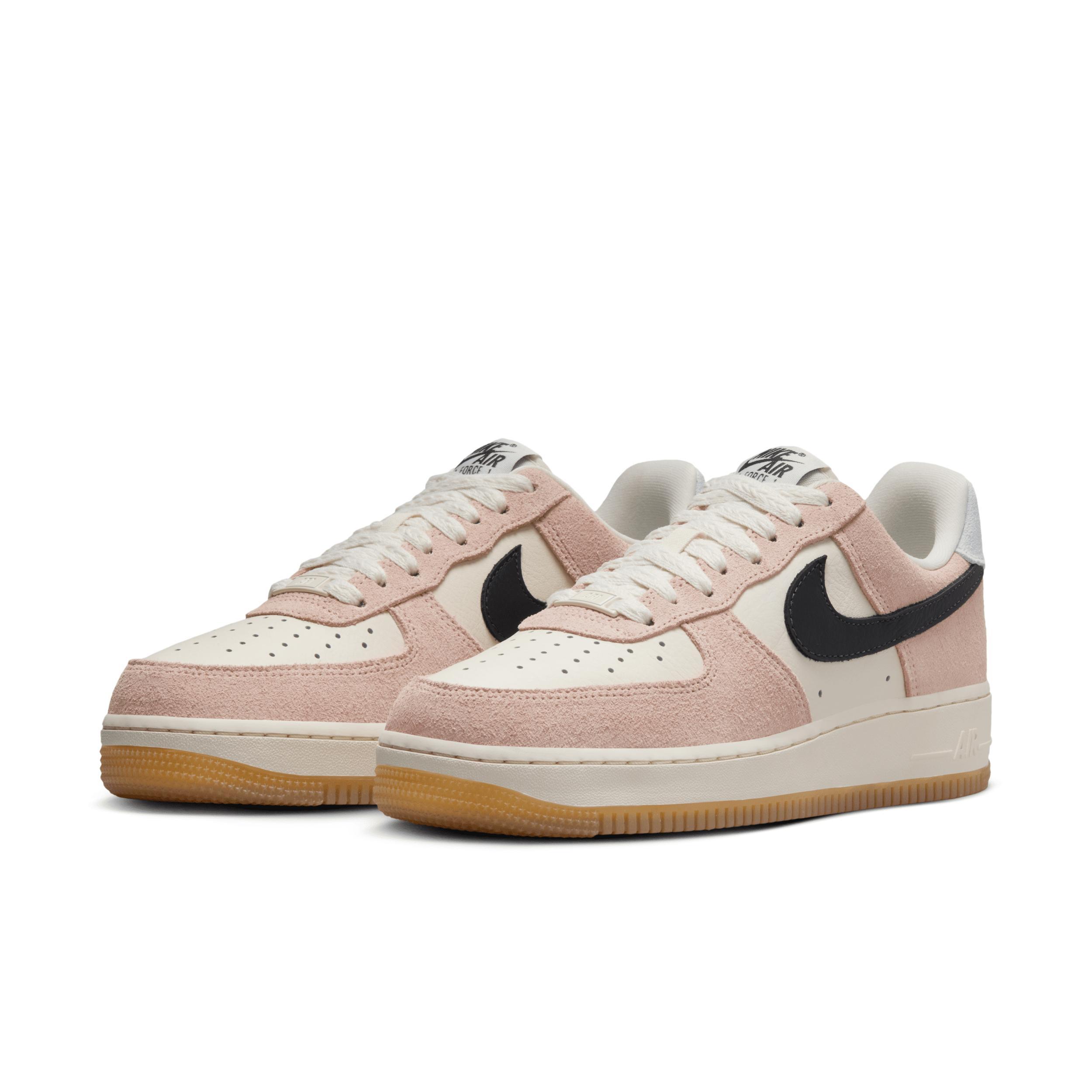 Nike Women's Air Force 1 '07 Shoes Product Image