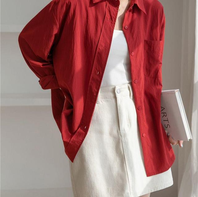 Long-Sleeve Plain Shirt Product Image