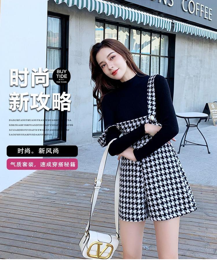 Set: Long-Sleeve Mock Neck Plain Knit Top + Houndstooth Tweed Wide Leg Jumper Shorts Product Image