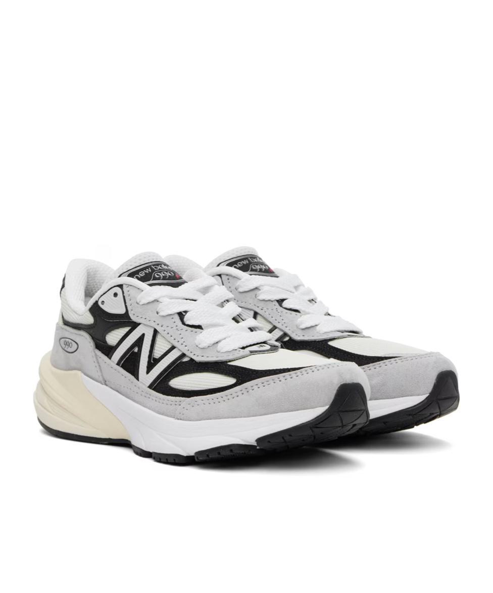 NEW BALANCE Made In Usa 990v6 Sneakers In Grey product image