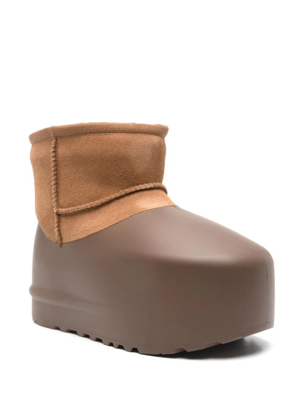 mini Classic Pumped Molded boots Product Image