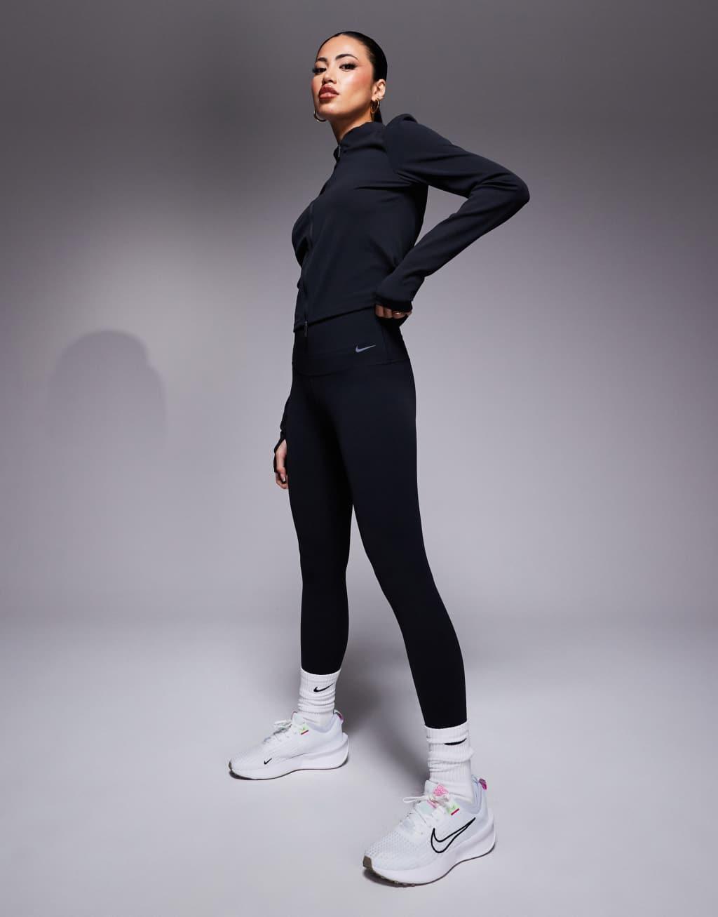 Nike Training Zenvy high waisted 7/8 leggings in black Product Image