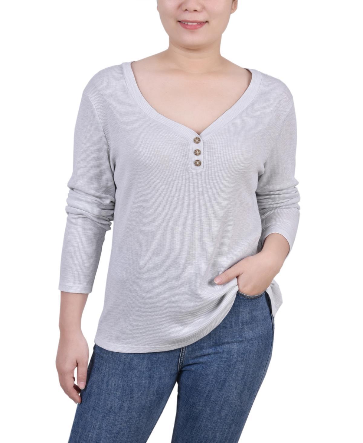 NY Collection Womens Petite Long Sleeve Ribbed Henley Top -LIGHT GREY Product Image