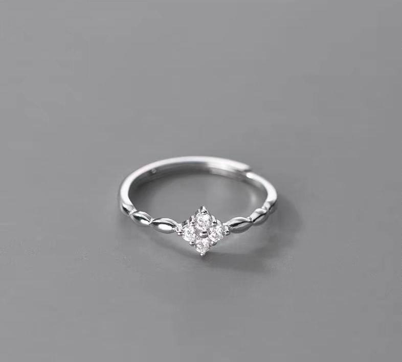 925 Sterling Silver Rhinestone Flower Open Ring Product Image