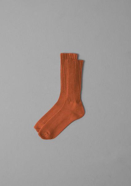 Escuyer Ribbed Socks | Rust Product Image