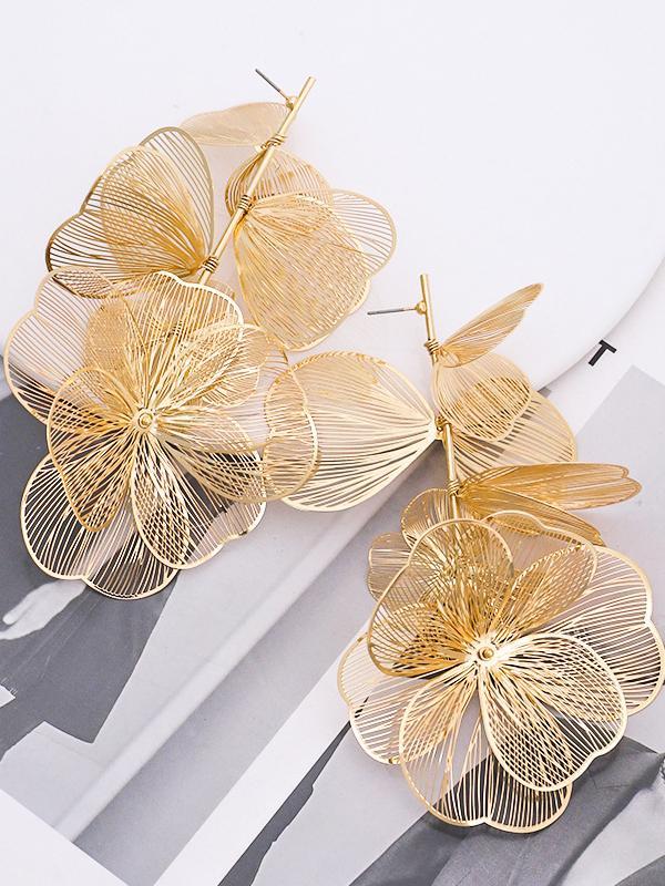 Solid Color Three-Dimensional Flower Drop Earrings Product Image