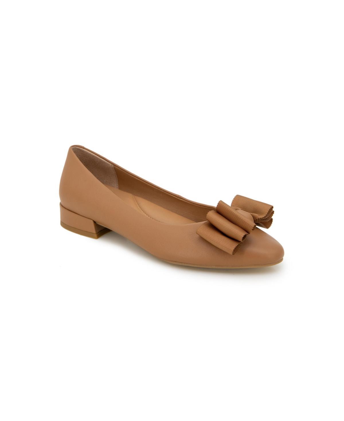 Gentle Souls by Kenneth Cole Atlas Flat (Camel Leather) Women's Shoes Product Image