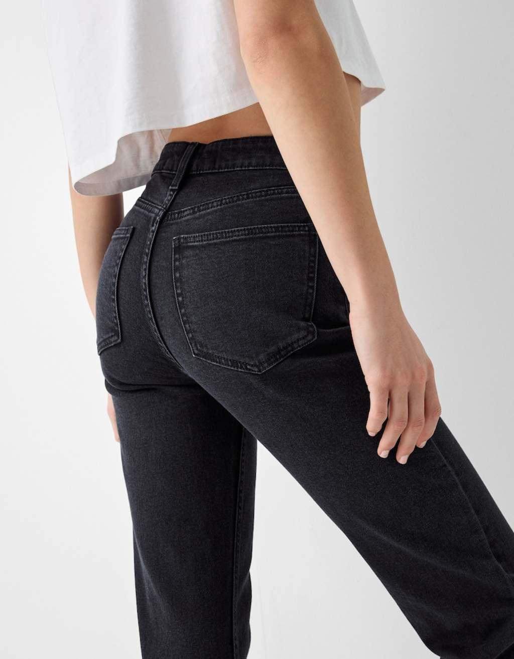 Bershka comfort fit mom jean in black  Product Image