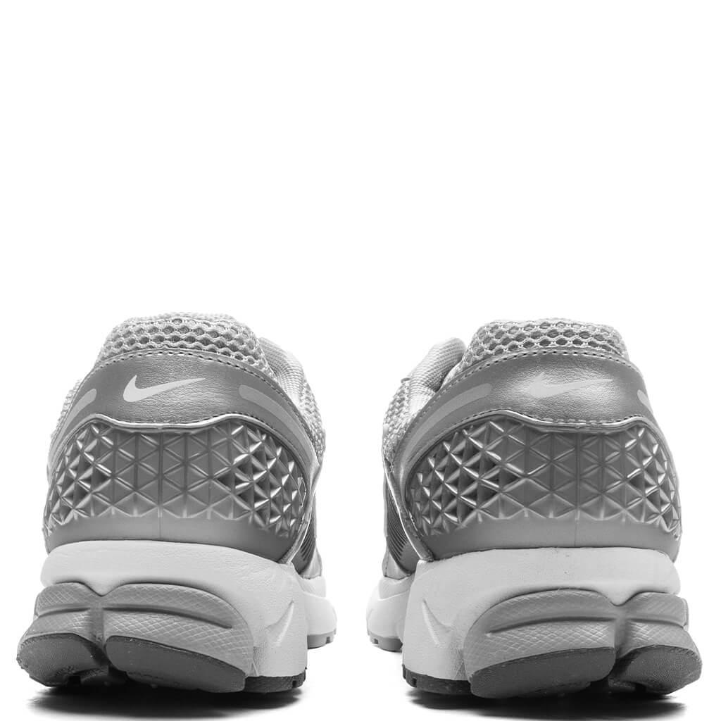 Zoom Vomero 5 - Wolf Grey/White/Metallic Silver Male Product Image