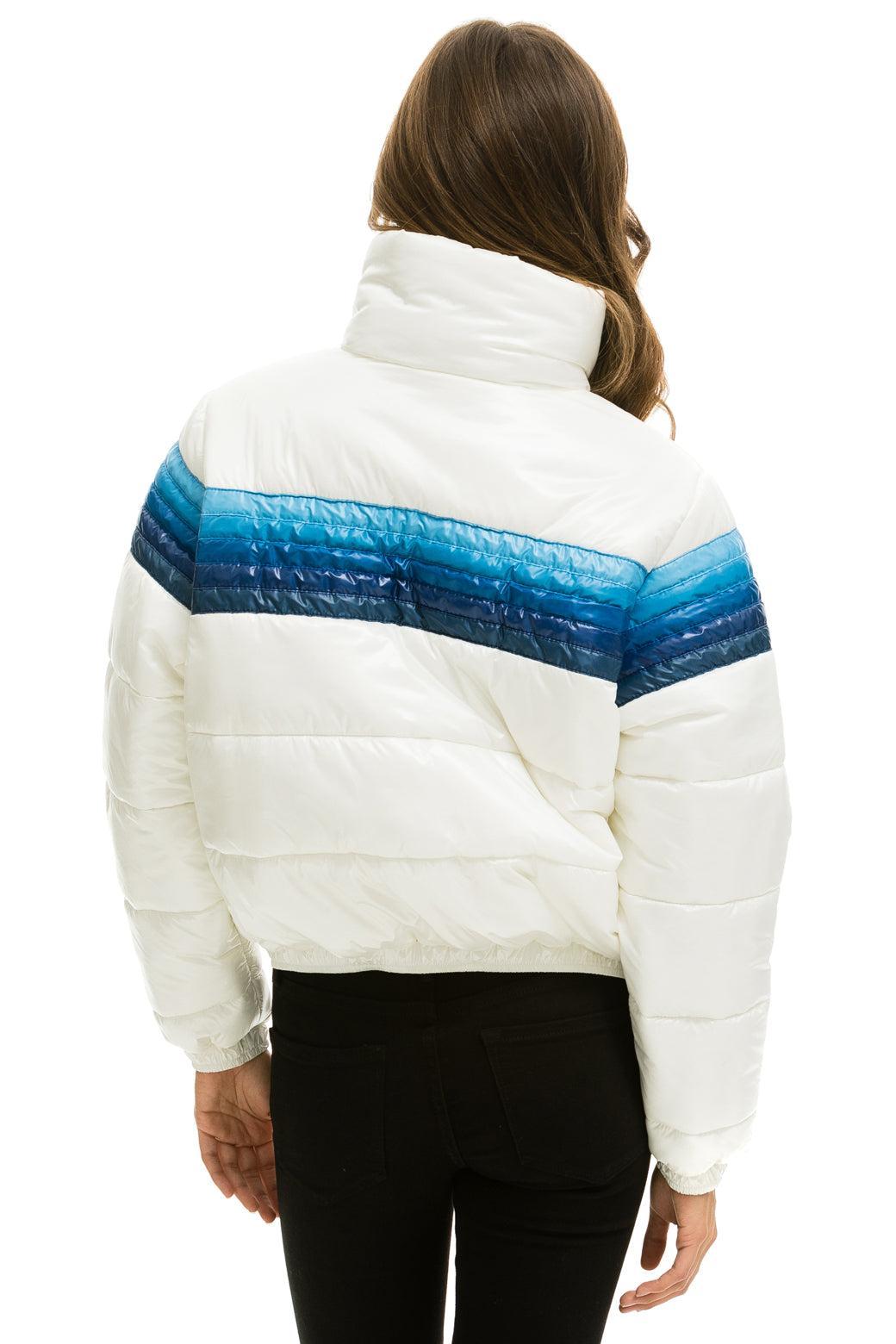 5 STRIPE LUXE APRES PUFFER JACKET - GLOSSY WHITE // BLUE STRIPES  Product Image