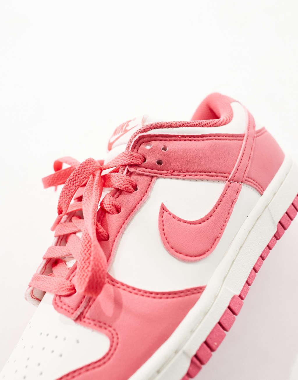 Nike Dunk Low sneakers in pink Product Image